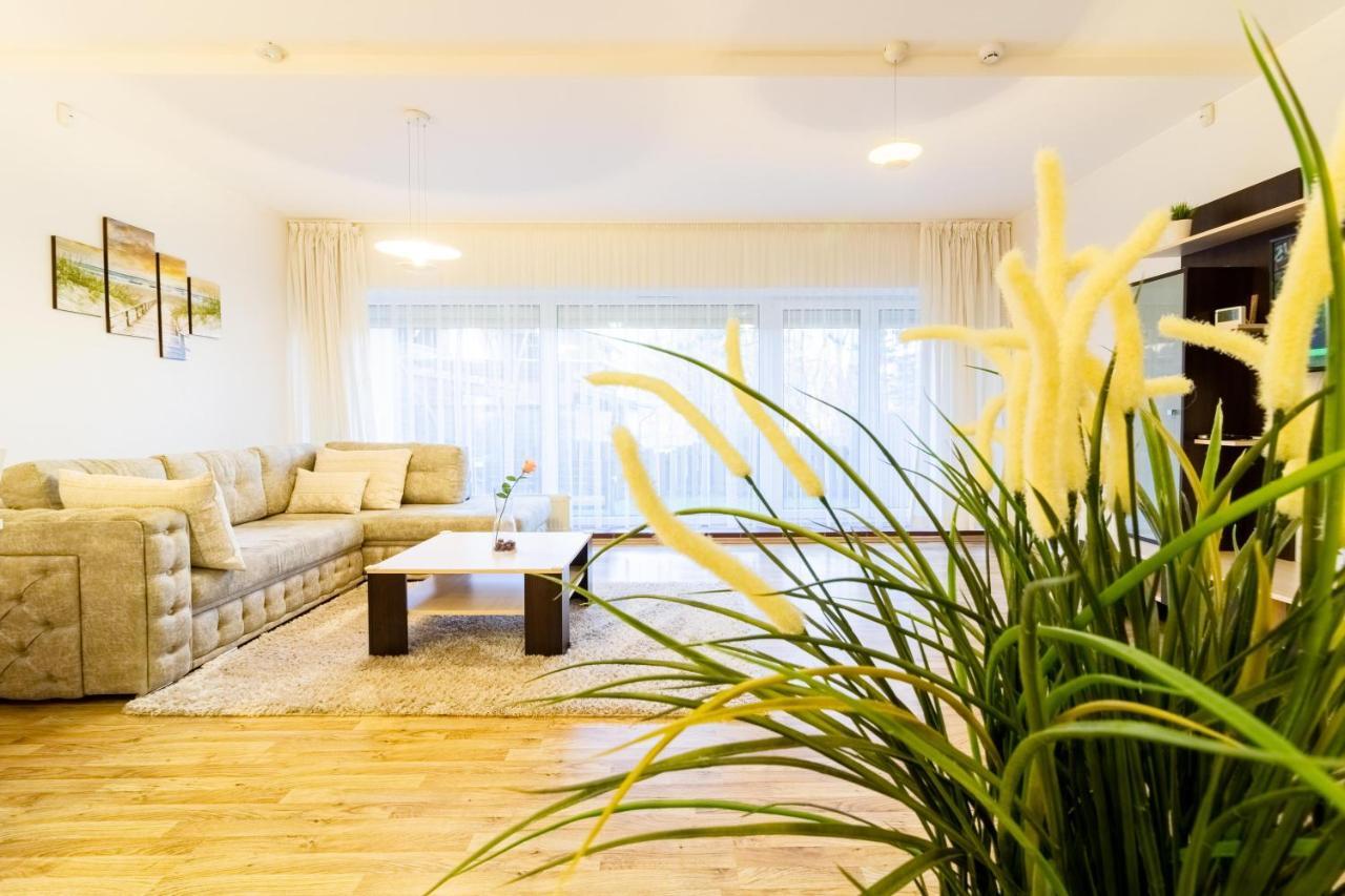 Apartment Heart Of Palanga Exterior foto